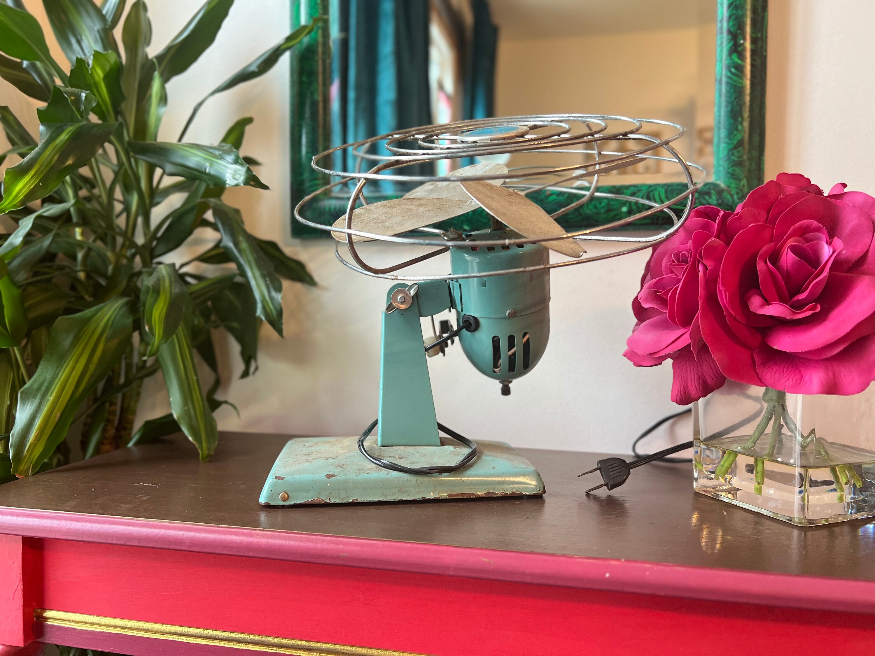 Vintage Turquoise Eskimo Desk Fan, 1960s Aqua Metal Cage Fan - Etsy