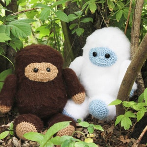 Cryptatos - Bigfoot and the Yeti Crochet Pattern