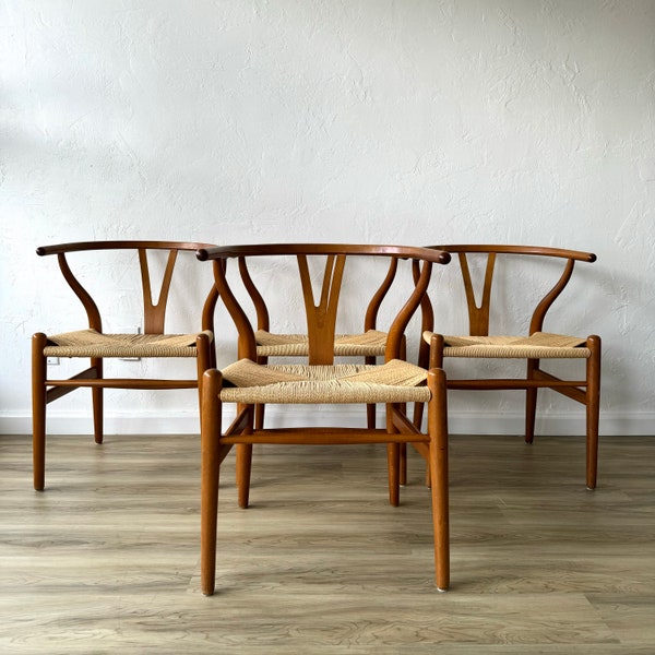 Hans Wegner | Carl Hansen | Wishbone Dining Chair