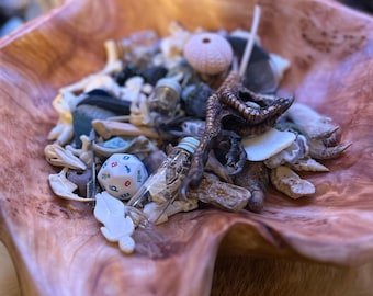 Beginner bone throwing class