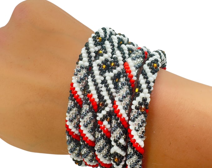 Trios Flair | Nepal Glass Bead Bracelet| Beadwork Handmade Bracelet | One Bracelet