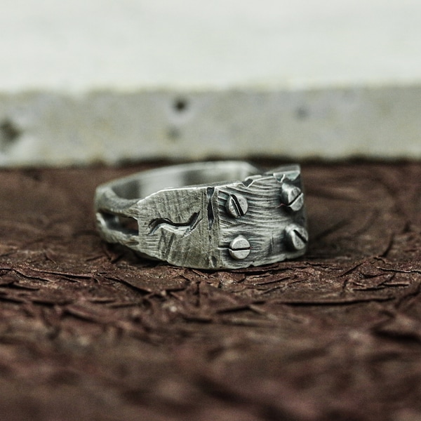 Inlaid nail silver ring, mechanical design men's silver ring, unique pure silver ring, simple and personalized gift ring