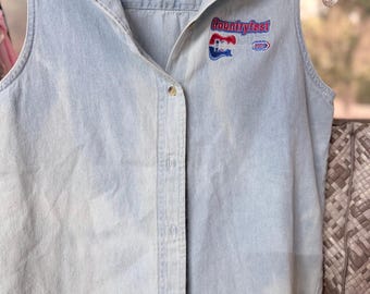 Vintage 2003 Countryfest Embroidered Denim Sleeveless Shirt | Luna Pier | Womens M