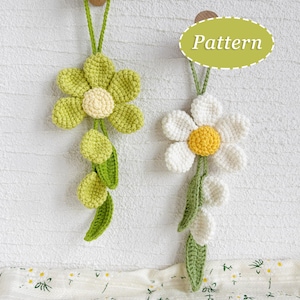 Hanging Daisy Crochet Pattern | Accessory Flower Crochet Pattern | English