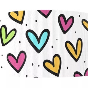 Cinta de grosgrain estampada con corazón de arcoíris de 3" (1 yarda) para manualidades con el mensaje "Amor por el día de San Valentín"