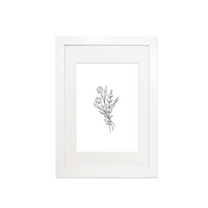 Thin White Picture Frame: A2 A3 A4 Photo Frame, Wall Art Decor bild 6