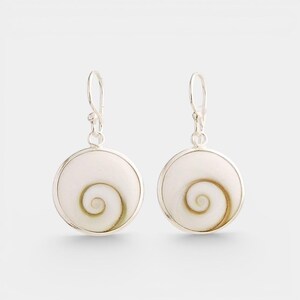 Round silver earrings with Saint Lucia's Eye