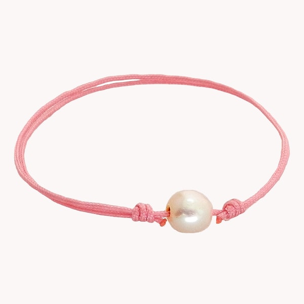 Bracelet cordon bébé-enfant réglable avec perle de culture véritable