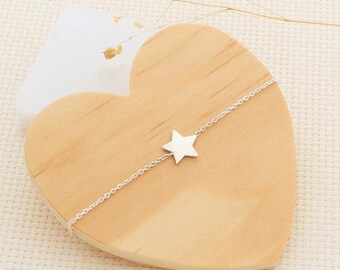 Women's silver bracelet with star motif