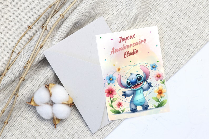 Carte joyeux anniversaire, carte prénom personnalisable stitch, carte thème stitch fleurs, Bonne fête... 画像 3