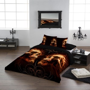 Gothic Bedding - Skull Face Off - Skull Gothic Bedding Duvet Set UK Kingsize / US Queensize