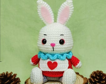 PATTERN : White Bunny | Advanced Beginner | Amigurumi / Crochet Pattern in ENG (PDF)