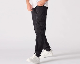 Men's Black Wash Relaxed Fit Cotton Cargo Jeans
