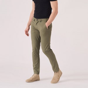 Pantaloni chino vintage Pantaloni elasticizzati casual da uomo Pantaloni chino comodi da uomo regolari Verde chiaro immagine 1