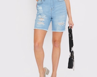 Light Wash Distressed Denim Shorts, High Waisted Frayed Hem, Women’s Summer Shorts, Ripped Cotton Jean Shorts, Casual Beachwear