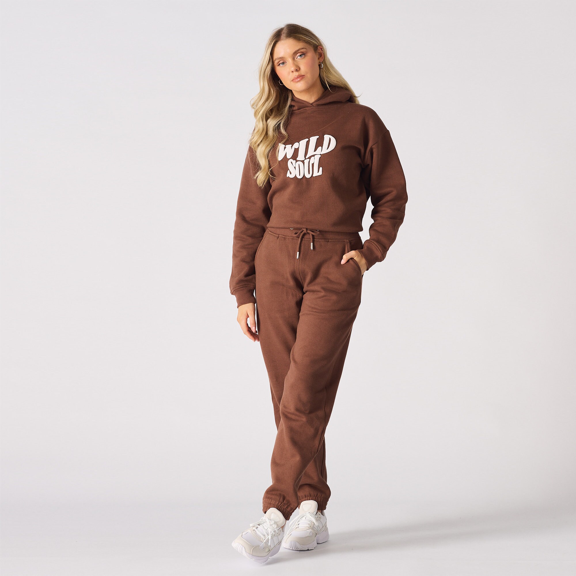 Pantalones de chandal para mujer en color marron Pantalones de chandal con graficos Pantalones de chandal Pantalones de mujer Pantalones de chandal de gran tamano Ropa informal