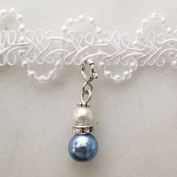 Charm de mariée en argent sterling perles Swarovski quelque chose de bleu | Charm bouquet | Porte-jarretelles | Perles de mariage | Six pence pour mariage | Argent 925