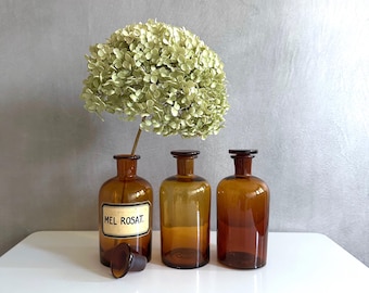 Set of 3 vintage apothecary bottles, pharmacy glass, glass bottle, laboratory vessel, 500ml