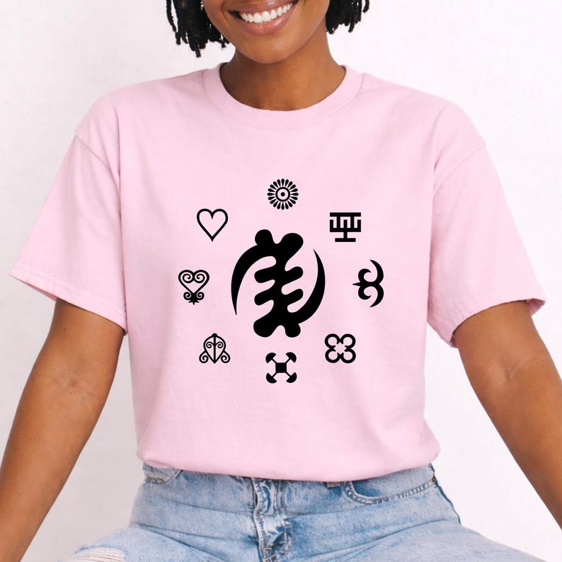 Camiseta Adinkra Circle, camiseta africana, camiseta de Ghana (Unisex) Light pink