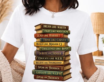 Maglietta con pila di libri sulla storia dei neri, design afrocentrico
