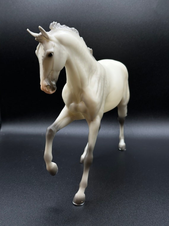 Buy Breyer Horse 1806 Catch Me Grey Cantering Warmblood Hunter Jumper  Online in India 