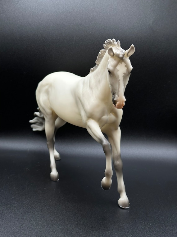 Buy Breyer Horse 1806 Catch Me Grey Cantering Warmblood Hunter Jumper  Online in India 