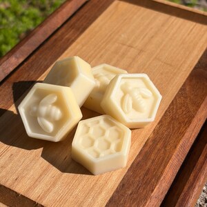 Muestras de cera derretida