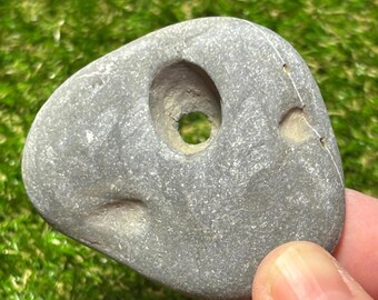 Irish Hag Stone No 8 Odin Fairy stone Witch stone Holey Stone Adder stone Protection Healing spiritual sacred stone Wiccan protection Luck