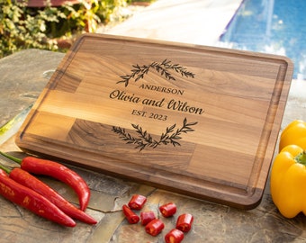 Personalized Cutting Board, Custom Cutting Board, Personalized Wedding Gift, Engagement Gift For Couple, Unique Bridal Shower, Couple Gift