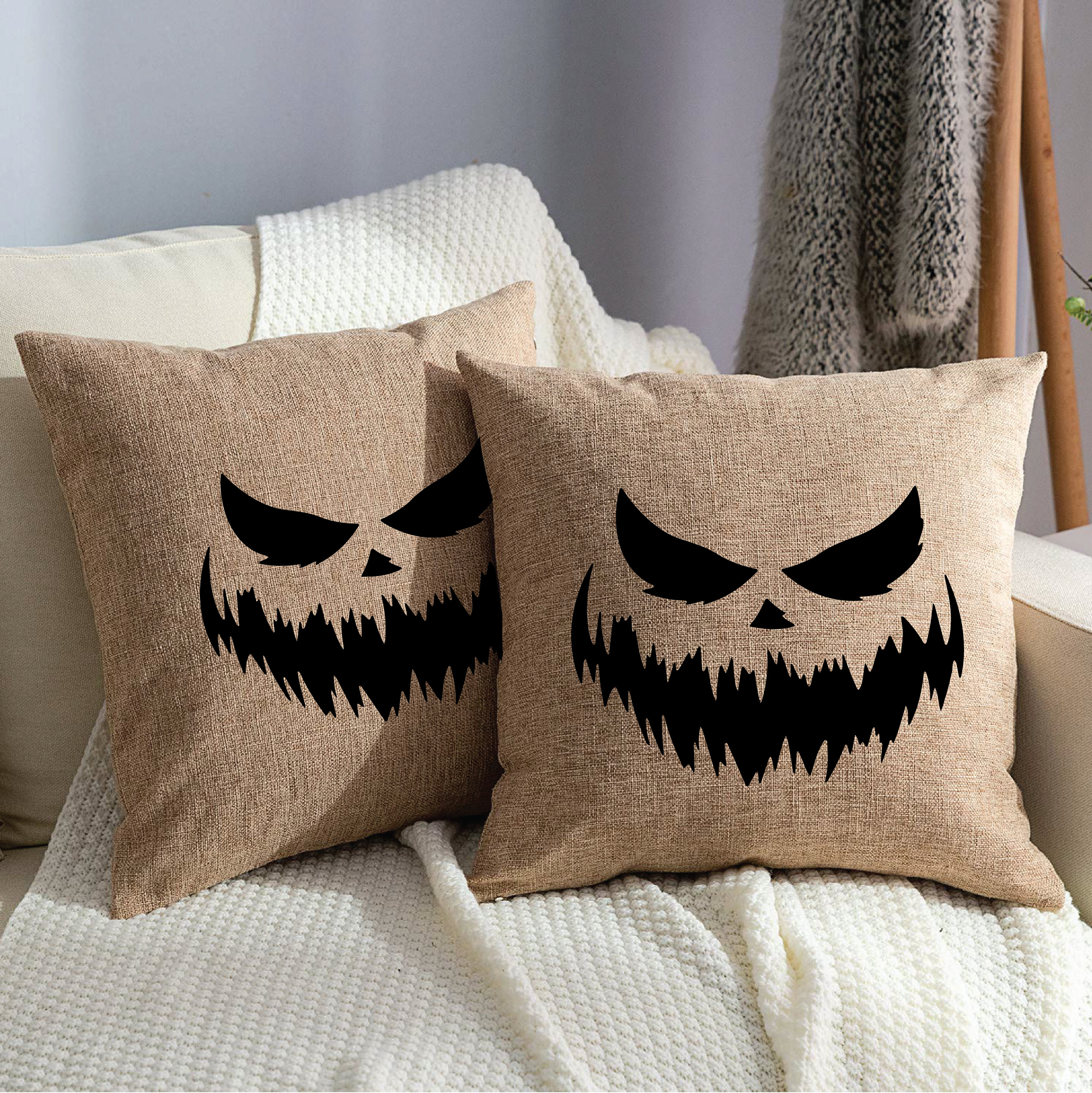 small halloween pillows