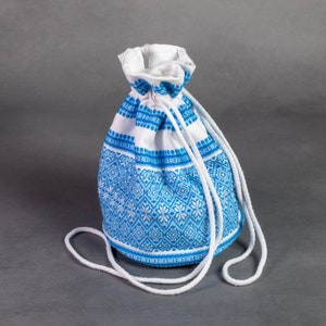 CORDELIA, handmade linen bag embroidered with a woven pattern, Greece