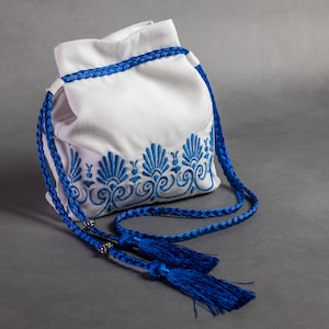 HELEN, linen embroidered bag with a Greek pattern