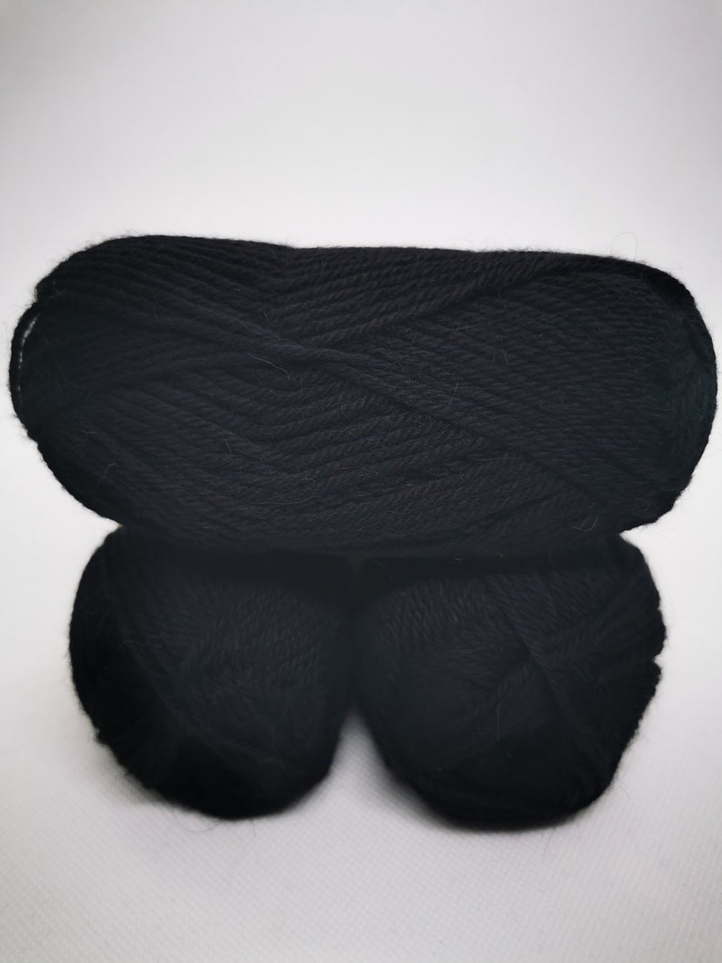 personalisierte gehäkelte weiche chunky Woll-Slippersocken Sofasocken Hüttensocken Hausschuhe, mit Alpakawolle in kräftigen Farben Schwarz