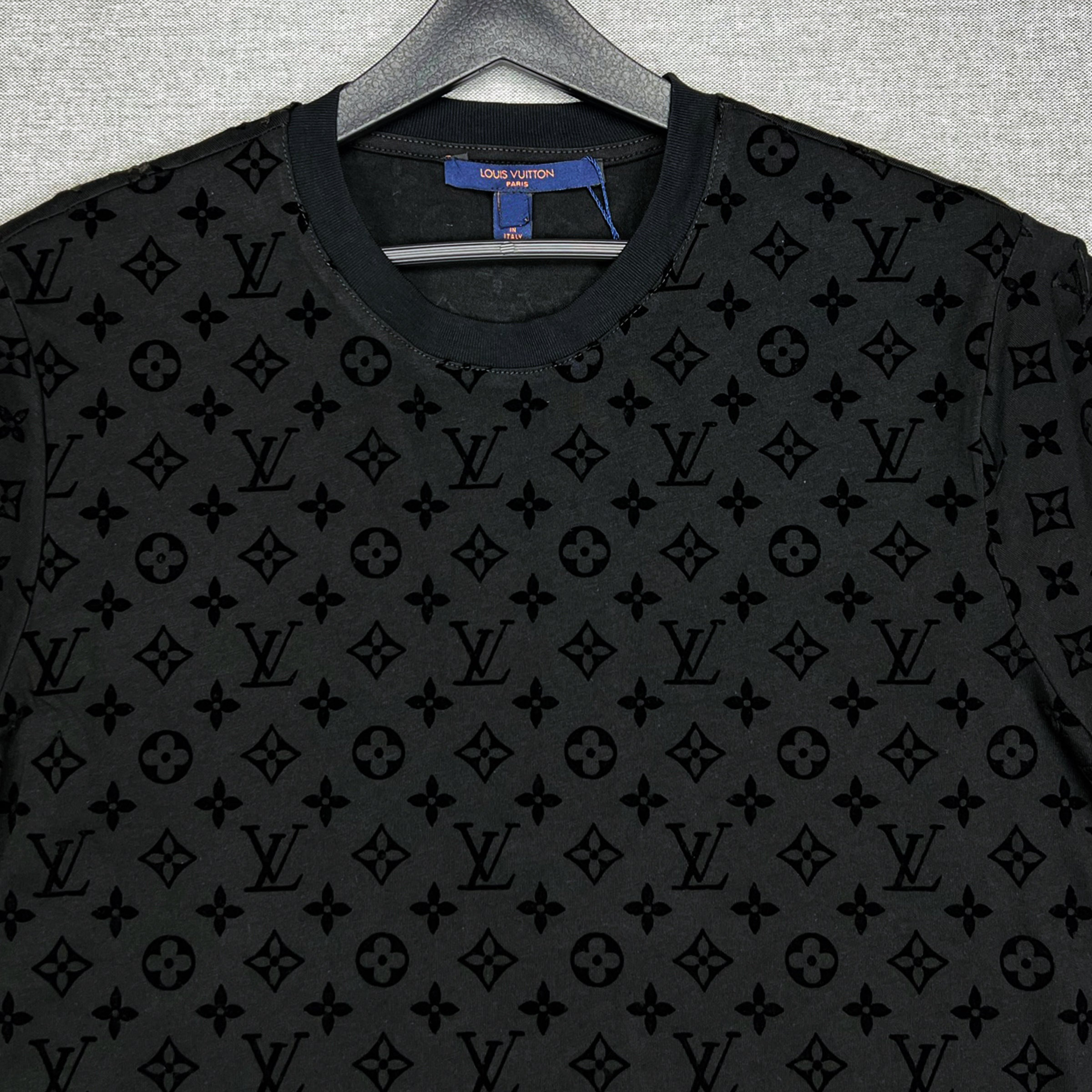 Louis Vuitton Brick Printed T-Shirt  Size XS Available For Immediate Sale  At Sotheby's