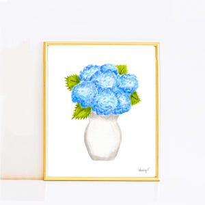 Impresión / Hortensia azul en florero crema / Ramo floral costero, gran decoración de pared milenaria / Hamptons / Nantucket, Nueva Inglaterra, verano