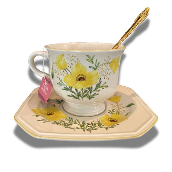 ヴィンテージ ミカサ バターカップ ティーカップ＆ソーサー