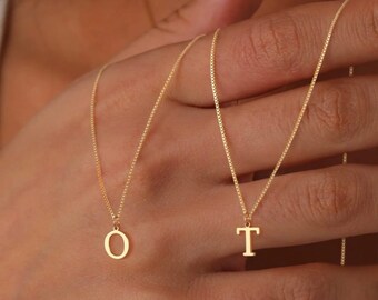 Kette, Boxkette 1,5 mm ,Gold,  geschmackvoll gearbeitet, mit klassischen Initialen Buchstaben • 18k vergoldet • Ein hochwertiges Geschenk