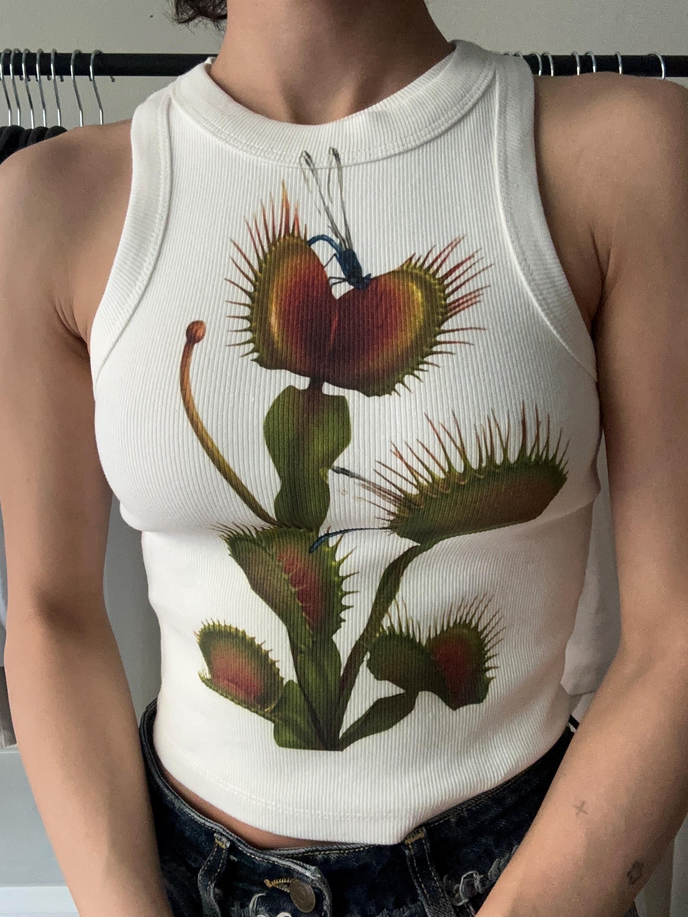 Venus Flytrap Shirt - Etsy