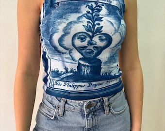 Emblem of Johannes Philippus Papius Crop Top