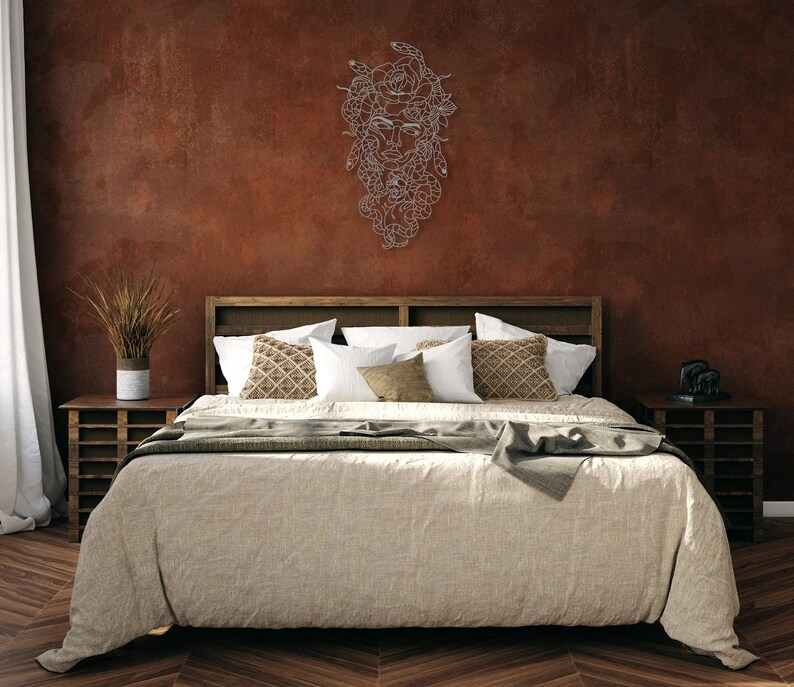 Arte de pared de metal de Medusa, decoración de cabeza de Medusa de la mitología griega, arte de pared mítico, diseño de interiores para sala de estar, arte de pared de gran tamaño, decoración única para el hogar Silver
