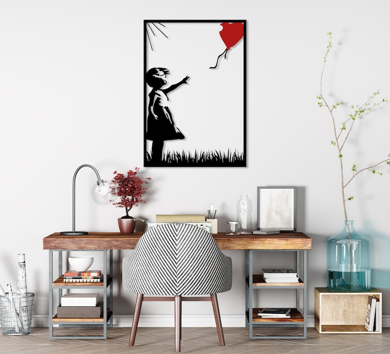 BANKSY Balloon Girl Metal Wall Art, Banksy Girl con globo, gran arte de graffiti Banksy, decoración moderna de la pared para la sala de estar, decoración del hogar imagen 4