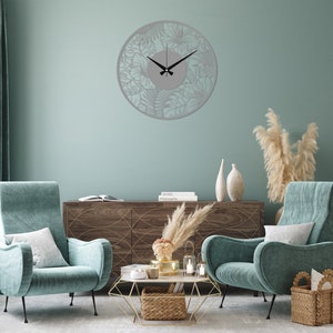 Poppy Flower Metal Wall Clock, Flower Art Design Wall Clock, Modern Minimalist Wall Clock,Silent Cute Wall Clock Gift,Large Livingroom Clock Silver