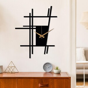 Metal Wall Clock, Minimalist Silent Wall Clock, Unique Home Decor, Modern Large Wall Clock,Abstract Design Clock Art for Wall,Horloge Murale Bild 2
