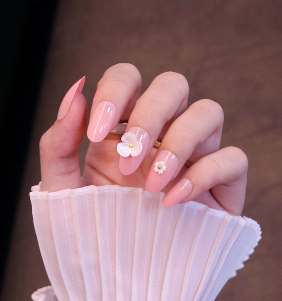 Cute press sale on nails