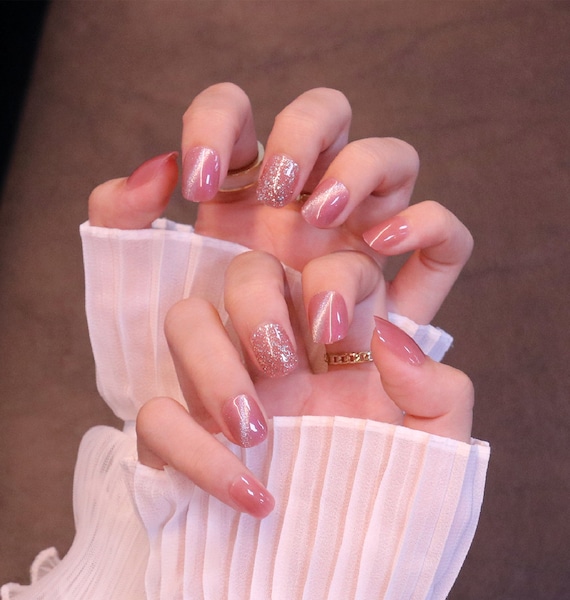 Short square acrylic nails deals