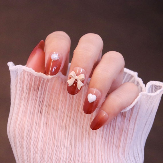 2023 Light Pink French Tip White Heart Long Coffin Press on Nails