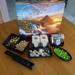 Earth board game insert / organiser
