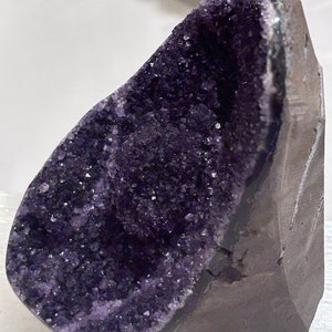 Amethyst cut base