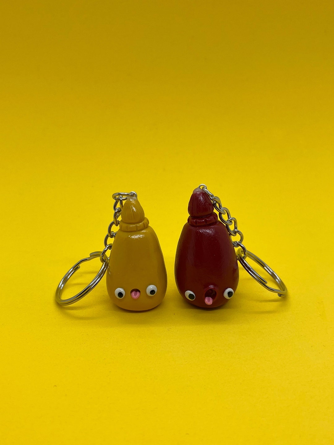 Cute Ketchup and Mustard Keychain | Kawaii Keychain, Clay Keychain ...