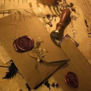 carta de carácter reconfortante manuscrita de 'cosas más extrañas'